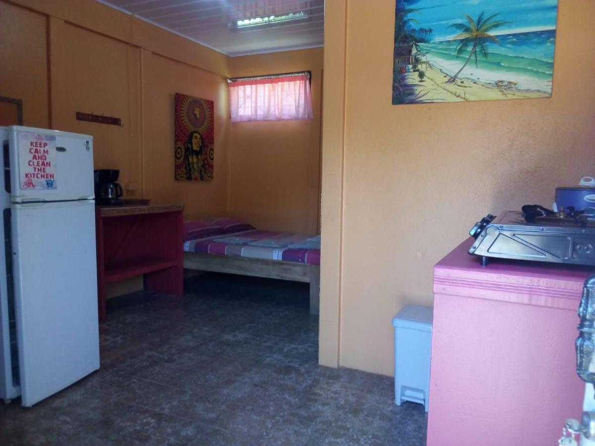 Hotel One Love Puerto Viejo Puerto Viejo de Talamanca Extérieur photo