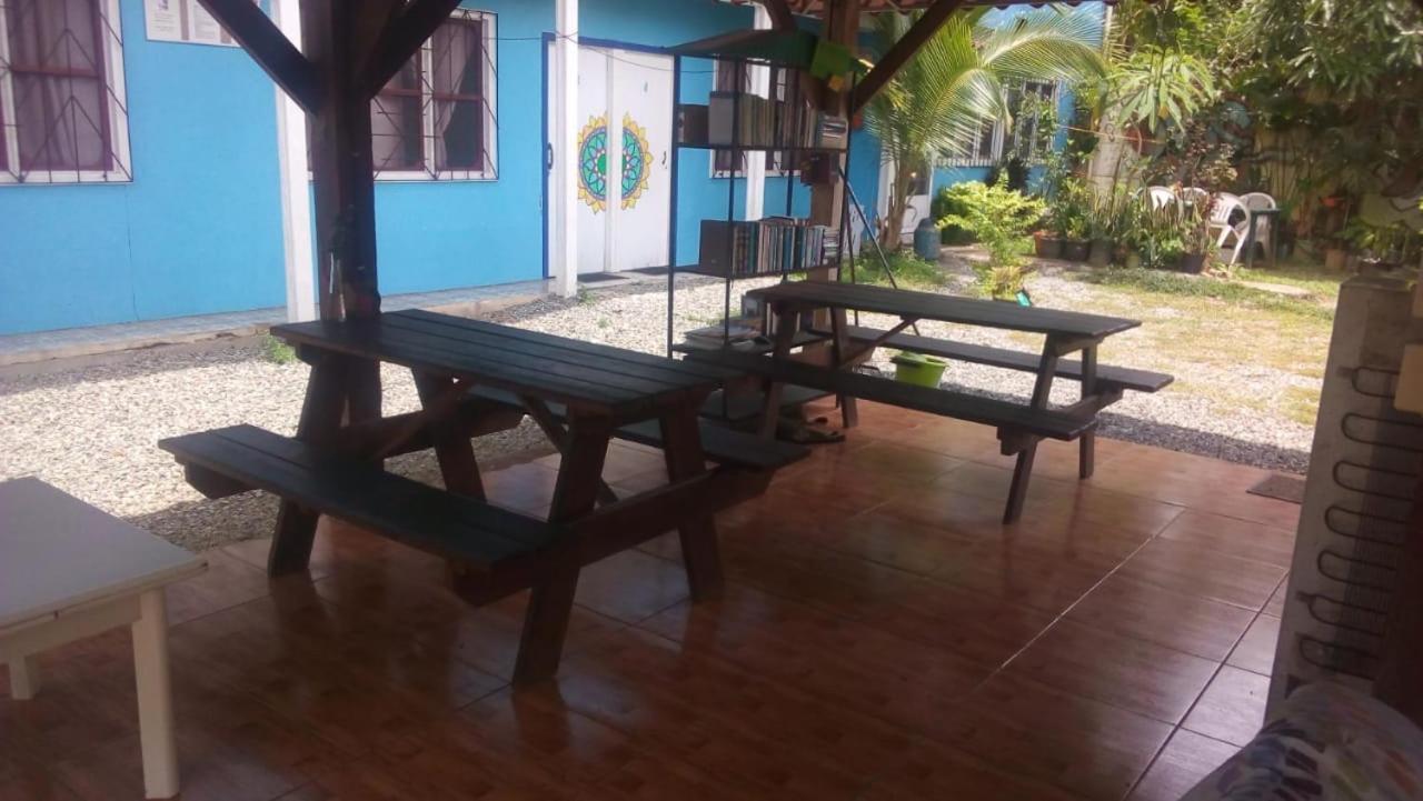 Hotel One Love Puerto Viejo Puerto Viejo de Talamanca Extérieur photo